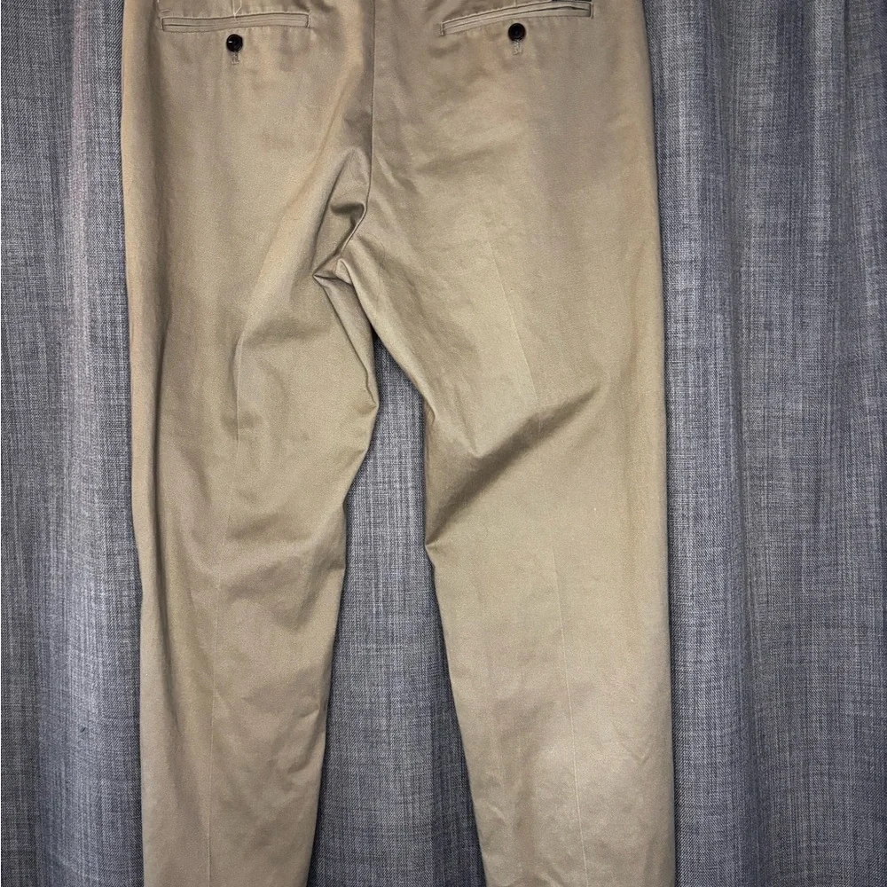 Eddie Bauer Men's Tan‎ Chinos